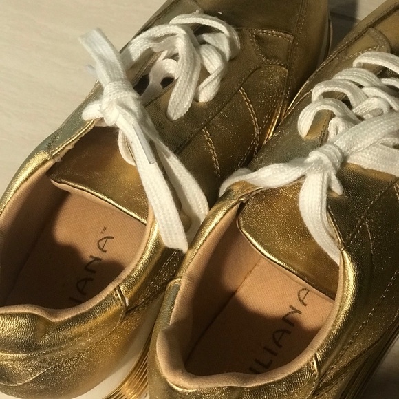 ✨Liliana METALLIC GOLD platform sneakers!✨ - Picture 5 of 5